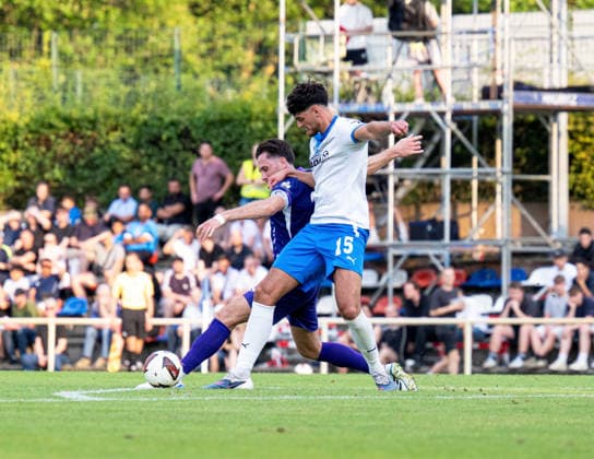 Fussball, Herren, Saison 2026 2027, Regionalliga Nordost (2. Spieltag), SV Tasmania Berlin - FC Erzgebirge Aue, v.l. Marcel Bär (Aue), Fatih Baca (Tasmania), 31.07. 2026, *** Soccer, Men s, 2026–2027 Season, Regionalliga Nordost, Matchday 2, SV Tasmania Berlin vs. FC Erzgebirge Aue, from left: Marcel Bär (Aue), Fatih Baca (Tasmania), July 31, 2026, Copyright: xSebastianxRäppold MatthiasxKochx