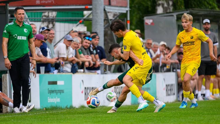 31.07.2026 - Fussball - Saison 2026 2027 - Regionalliga Bayern - 02. Spieltag: SC Eltersdorf - DJK Vilzing - JoTe - xjoxtex - Bernd Eigner (Trainer SC Eltersdorf ) Moritz Fischer (15, SC Eltersdorf ) Elija Härtl (4, DJK Vilzing ) Max Meyer (21, DJK Vilzing ) *** July 31, 2026 Soccer Season 2026–2027 Bavarian Regional League Matchday 02 SC Eltersdorf vs. DJK Vilzing JoTe xjoxtex Bernd Eigner, Coach of SC Eltersdorf Moritz Fischer 15, SC Eltersdorf Elija Härtl 4, DJK Vilzing Max Meyer 21, DJK Vilzing