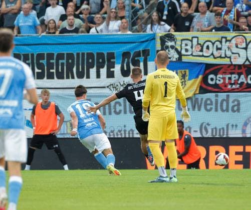 CFC vs BFC Preussen 31.07.2026 Chemnitz, eins Stadion- An der Gellertstrasse, Fussball, Regionalliga Nordost 2026 2027, 2. Spieltag , CFC, CFC vs BFC Preussen Tor für den CFC durch Jonas Marx Chemnitz Sachsen BRD *** CFC vs. BFC Preussen, July 31, 2026, Chemnitz, eins Stadium on Gellertstrasse, Sports, Soccer, Northeast Regional League 2026–2027, Matchday 2, CFC, CFC vs. BFC Preussen Goal for CFC by Jonas Marx, Chemnitz, Saxony, Germany