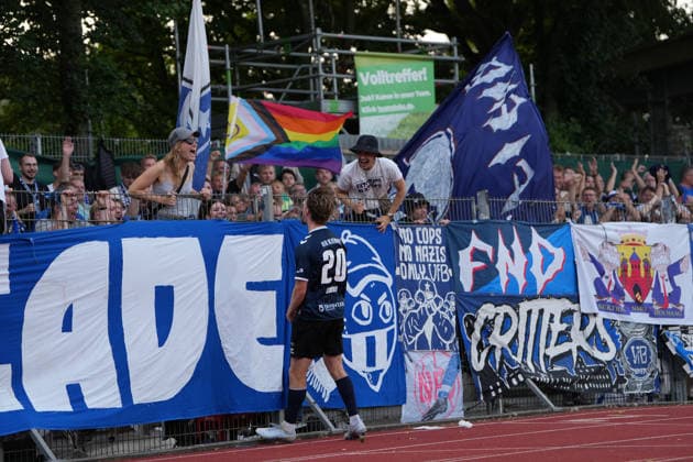 Fußball I Herren I Saison 2026-2027 I Regionalliga Nord I 1. Spieltag I SV Werder Bremen U23 - VfB Oldenburg I 31.07.2026 Tor Marc Schröder (20, VfB Oldenburg) Bremen Stadiongelände Platz 11 Bremen Deutschland *** Soccer I Men s I 2026–2027 Season I Regionalliga Nord I Matchday 1 I SV Werder Bremen U23 vs. VfB Oldenburg I July 31, 2026 Goal by Marc Schröder 20, VfB Oldenburg, Bremen Stadium Grounds, Field 11, Bremen, Germany Copyright: xLobeca JonasxBoningx