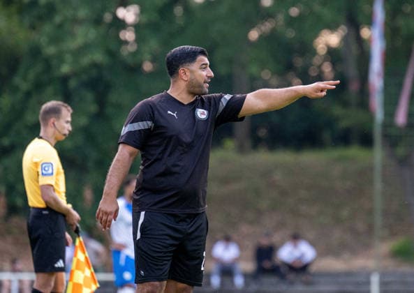 Fussball, Herren, Saison 2026 2027, Regionalliga Nordost (2. Spieltag), SV Tasmania Berlin - FC Erzgebirge Aue, Trainer Pardis Fardjad-Azad (Tasmania), 31.07. 2026, *** Soccer, Men s, 2026–2027 Season, Regionalliga Nordost, Matchday 2, SV Tasmania Berlin vs. FC Erzgebirge Aue, Coach Pardis Fardjad Azad (Tasmania), July 31, 2026, Copyright: xSebastianxRäppold MatthiasxKochx