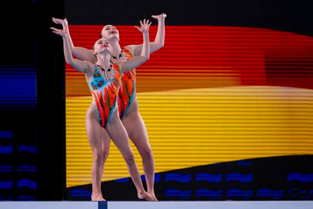 Sport Bilder des Tages France, Paris, Centre Aquatique Olympique Metropole du Grand Paris, 31.07.2026, European Aquatics Junior Championships Swimming, Day 1, Mixed Team Event Final, Klara Bleyer and Maria Denisov of Germany Photo by Eibner Pressefoto Tino Henschel European Aquatics Junior Championships Swimming, Day 1, Mixed Team Event Final Paris *** France, Paris, Centre Aquatique Olympique Metropole du Grand Paris, July 31, 2026, European Junior Aquatics Championships – Swimming, Day 1, Mixed Team Event Final, Klara Bleyer and Maria Denisov of Germany. Photo by Eibner Pressefoto Tino Henschel. European Aquatics Junior Championships – Swimming, Day 1, Mixed Team Event Final, Paris Copyright: xEibnerxPressefotox