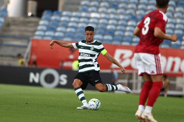July 31, 2026, Faro, Faro, Portugal: GONo¡ALO INACIO of Sporting CP seen in action during the Pre-Season Friendly match between Sporting CP and Nottingham Forest at Estadio do Algarve on July 31 2026, in Faro, Portugal. Faro Portugal - ZUMAa269 20260731_zsp_a269_003 Copyright: xSandroxAlemaox