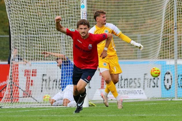 Regionalliga West: Bonner SC - Rot-Weiß Oberhausen ** NUR FÜR REDAKTIONELLE ZWECKE ** EDITORIAL USE ONLY **<p>Jonas Berg erzielt das 1:1. Bonner SC - RWO Ort: Bonn, Sportpark Nord Datum: 31.07.2026 Deutschland NRW Bonn Copyright: MichaxKorb *** Regionalliga West Bonner SC Rot Weiß Oberhausen ** FOR EDITORIAL USE ONLY ** EDITORIAL USE ONLY ** p Jonas Berg scores the 1-1 goal for Bonner SC vs. RWO Location: Bonn, Sportpark Nord Date: July 31, 2026 Germany, North Rhine-Westphalia, Bonn Copyright MichaxKorb Copyright: MichaxKorb doc86yk9ae6f00ybf3p9wx ,EDITORIAL USE ONLY