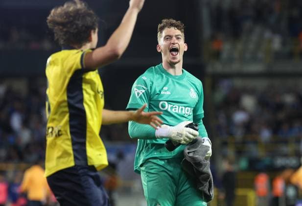 Union s goalkeeper Vic Chambaere celebrates after winning a soccer match between Belgian champion Club Brugge KV and Cup winner Union Saint-Gilloise, Friday 31 July 2026 in Brussels, the Super Cup where the Champion of the Jupiler Pro League meets the winner of the Croky Cup. VIRGINIExLEFOUR  x182519795x
