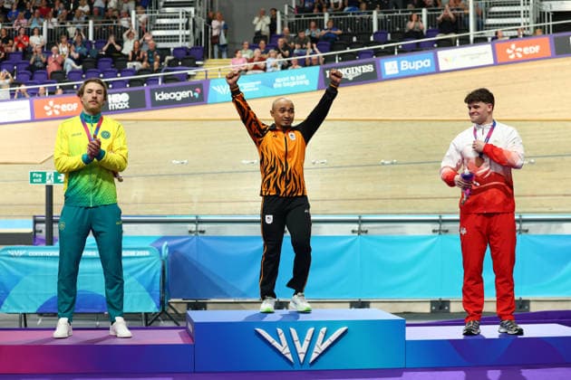 July 31, 2026, Glasgow, Scotland, Great Britain: Mohd Azizulhasni AWANG of Malaysia, Leigh HOFFMAN of Australia and Harry LEDINGHAM-HORN of England in the Track cycling, Rad, Radsport, Bahnrad, Bahn Men s Keirin Medal Ceremony of the Commonwealth Games Glasgow 2026 in Glasgow, Scotland. Glasgow Great Britain - ZUMAc179 20260731_zep_c179_171 Copyright: xMickaelxChavetx
