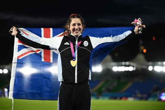 COM26 ATHLETICS, Eliza McCartney of New Zealand celebrates following the Women s Pole Vault Final of the Glasgow 2026 Commonwealth Games at EDF Scotstoun Stadium in Glasgow, Scotland, Friday, July 31, 2026. ( NO ARCHIVING, EDITORIAL USE ONLY Glasgow United Kingdom  Copyright: xJOELxCARRETTx 20260801177149548650