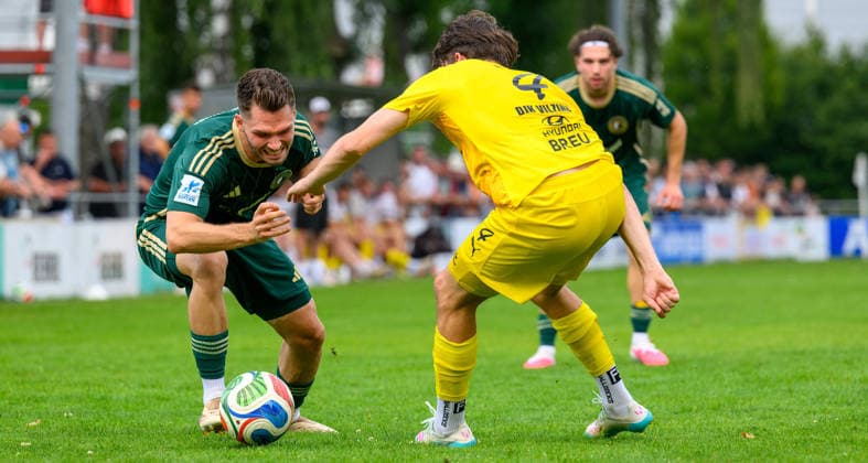 31.07.2026 - Fussball - Saison 2026 2027 - Regionalliga Bayern - 02. Spieltag: SC Eltersdorf - DJK Vilzing - JoTe - xjoxtex - Moritz Fischer (15, SC Eltersdorf ) Elija Härtl (4, DJK Vilzing ) Valantis Floros (2, SC Eltersdorf ) *** July 31, 2026 Soccer Season 2026–2027 Bavarian Regional League Matchday 02 SC Eltersdorf vs. DJK Vilzing JoTe xjoxtex Moritz Fischer 15, SC Eltersdorf Elija Härtl 4, DJK Vilzing Valantis Floros 2, SC Eltersdorf