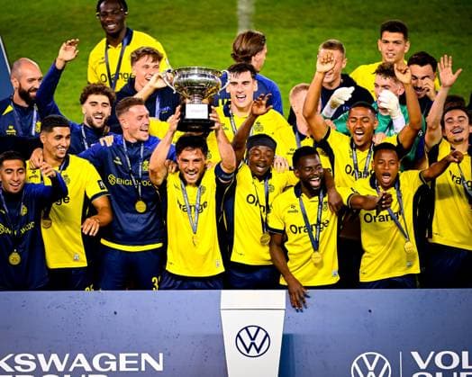 Club Brugge v Royale Union Saint-Gilloise - Volkswagen Supercup 2026 BRUGGE, BELGIUM - JULY 31 : The team of Royale Union Saint-Gilloise celebrates after winning the Volkswagen Supercup 2026 match between Club Brugge and Royale Union Saint-Gilloise on July 31, 2026 in Brugge, Belgium, 31 07 2026  Copyright: xTomasxSiskx