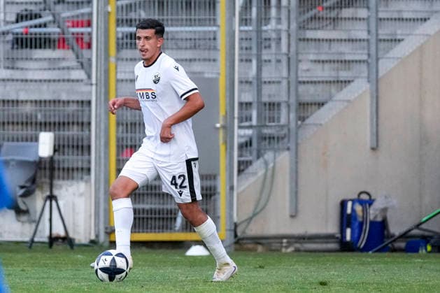 Imad Jaadar (SVS, 42), am Ball, Freisteller, Ganzkörper, Einzelbild, Einzelfoto, Aktion, Action, 31.07.2026, Sandhausen (Deutschland), Fussball, bfv-Verbandspokal, 3. Runde, SV Sandhausen - TSG 1862 09 Weinheim *** Imad Jaadar SVS, 42, on the ball, isolated figure, full-body shot, single frame, single photo, action, July 31, 2026, Sandhausen, Germany, soccer, bfv Association Cup, 3rd round, SV Sandhausen vs. TSG 1862 09 Weinheim xozx