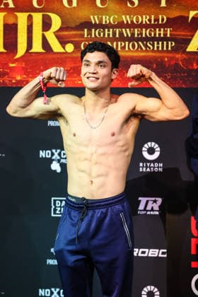 July 31, 2026: Junior Lightweight Gael Cabrera on stage during weigh-ins for the Roach Jr. vs Zepeda event at the Skybox Lounge inside the Virgin Hotels on July 31, 2026 in Las Vegas, NV. CSM. Las Vegas United States of America - ZUMAc04_ 20260731_zma_c04_195 Copyright: xChristopherxTrimx