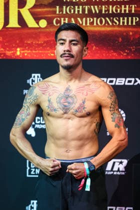 July 31, 2026: Junior Lightweight Francisco Pedroza Portillo on stage during weigh-ins for the Roach Jr. vs Zepeda event at the Skybox Lounge inside the Virgin Hotels on July 31, 2026 in Las Vegas, NV. CSM. Las Vegas United States of America - ZUMAc04_ 20260731_zma_c04_198 Copyright: xChristopherxTrimx