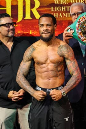 July 31, 2026: Lightweight Lamont Roach Jr. on stage during weigh-ins for the Roach Jr. vs Zepeda event at the Skybox Lounge inside the Virgin Hotels on July 31, 2026 in Las Vegas, NV. CSM. Las Vegas United States of America - ZUMAc04_ 20260731_zma_c04_205 Copyright: xChristopherxTrimx