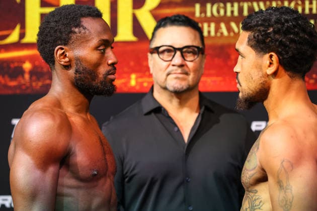 July 31, 2026: (L-R) Junior Middleweights Charles Conwell and Paul Kroll face-off on stage during weigh-ins for the Roach Jr. vs Zepeda event at the Skybox Lounge inside the Virgin Hotels on July 31, 2026 in Las Vegas, NV. CSM. Las Vegas United States of America - ZUMAc04_ 20260731_zma_c04_221 Copyright: xChristopherxTrimx