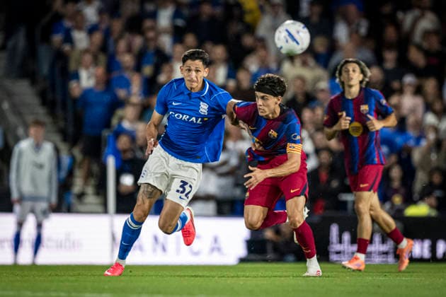 RECORD DATE NOT STATED 31st July 2026; St Andrews, Birmingham, West Midlands, England; Friendly Football, Birmingham City versus Barcelona; Luis Vazquez of Birmingham City tussles with Hector Fort of FC Barcelona, Barca as they chase for the ball GodfreyxPitt