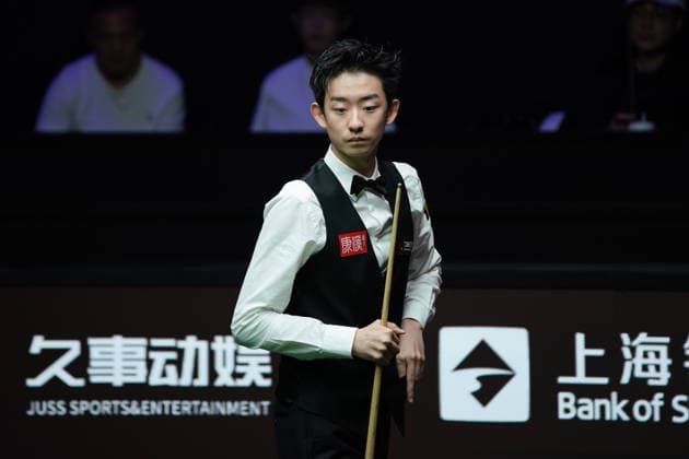 SHANGHAI, CHINA - JULY 31: Wu Yize of China plays a shot in the semifinal match against Judd Trump of England on Day 5 of the 2026 Snooker Shanghai Masters at Luwan Gymnasium on July 31, 2026 in Shanghai, China.  Copyright: xTaixChengzhex 111657404963