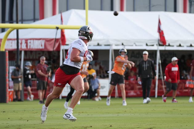 July 31, 2026: Tampa Bay Buccaneers tight end Bauer Sharp (84) during training camp at AdventHeath Training Center in Tampa, FL. Taylor McFee CSM Tampa USA - ZUMAc04_ 20260731_zma_c04_243 Copyright: xTaylorxMcfeex