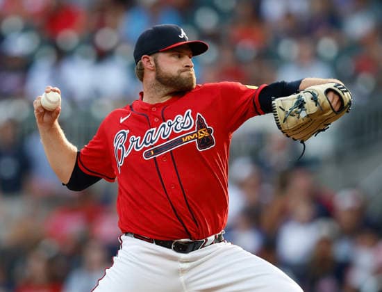 Pitcher Bryce Elder 55 the Atlanta Braves throws a pitch in the first inning against the Washington Nationals at Truist Park on Friday, July 31, 2026 in Atlanta, Georgia.  ATL20260731101 MikexZarrilli
