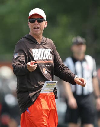 Cleveland Browns head coach Todd Monken calls out directions during training camp in Berea, Ohio on Friday July 31, 2026.  CLE20260731113 AARONxJOSEFCZYK