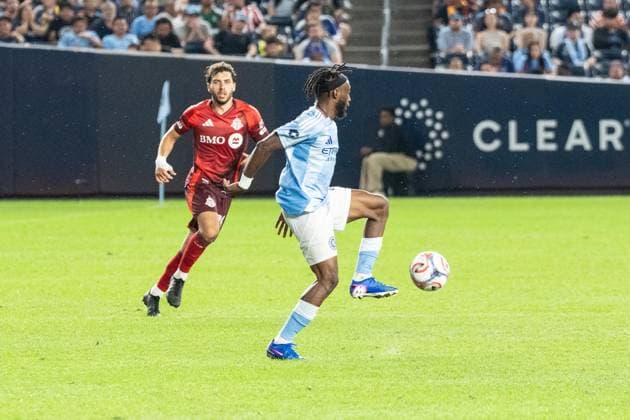 July 31, 2026, Bronx, New York, USA: Benie Traore (9) of NYCFC controls the ball during Regular Season game between NYCFC and Toronto FC at Yankee stadium in New York, NY on July 31, 2026. Game ended in draw 1 - 1. Bronx USA - ZUMAr339 20260731_znp_r339_056 Copyright: xLevxRadinx