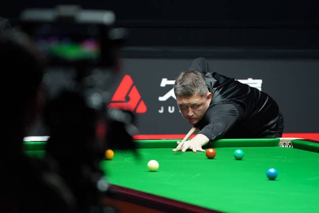 SHANGHAI, CHINA - AUGUST 01: Kyren Wilson of England plays a shot in the Semifinal match against Zhao Xintong of China on Day 6 of the 2026 Snooker Shanghai Masters at Luwan Gymnasium on August 1, 2026 in Shanghai, China.  Copyright: xTaixChengzhex 111657560821