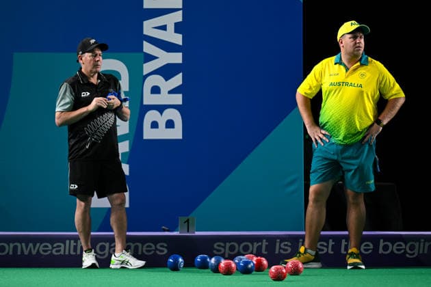 COM26 BOWLS, Tony Grantham of New Zealand and Corey Wedlock of Australia reaact as they compete during the Men™s Pairs Sectional Play of the Glasgow 2026 Commonwealth Games at SEC Centre Hall 3 in Glasgow, Scotland, Saturday, August 1, 2026. ( NO ARCHIVING, EDITORIAL USE ONLY Glasgow Scotland United Kingdom  Copyright: xLUKASxCOCHx 20260801126383382765