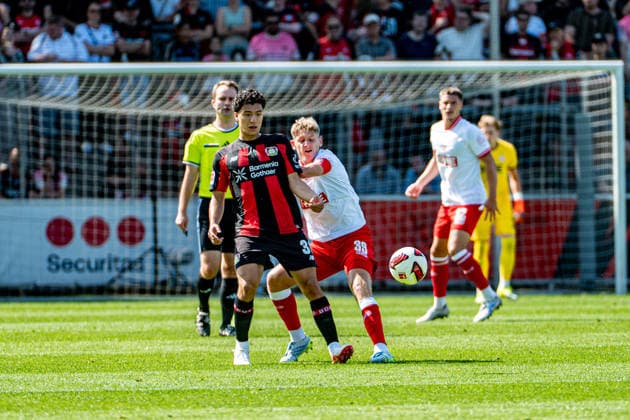 Testspiel Bayer 04 Leverkusen - Rot-Weiss Essen, am 01.08.2026, Ulrich-Haberland-Stadion, Leverkusen. Ibrahim Maza (Bayer 04 Leverkusen 30), Gianluca Swajkowski (Rot-Weiss Essen 39), ; Testspiel Bayer 04 Leverkusen - Rot-Weiss Essen, am 01.08.2026, Ulrich-Haberland-Stadion, Leverkusen. *** Friendly Match: Bayer 04 Leverkusen vs. Rot-Weiss Essen, August 1, 2026, Ulrich Haberland Stadium, Leverkusen; Ibrahim Maza (Bayer 04 Leverkusen) 30, Gianluca Swajkowski (Rot-Weiss Essen) 39; Friendly match: Bayer 04 Leverkusen vs. Rot-Weiss Essen, August 1, 2026, Ulrich Haberland Stadium, Leverkusen Copyright: xBEAUTIFULxSPORTS Erlhofx