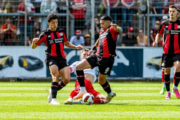 Testspiel Bayer 04 Leverkusen - Rot-Weiss Essen, am 01.08.2026, Ulrich-Haberland-Stadion, Leverkusen. Ibrahim Maza (Bayer 04 Leverkusen 30), Ezequiel Fernandez (Bayer 04 Leverkusen 6), ; Testspiel Bayer 04 Leverkusen - Rot-Weiss Essen, am 01.08.2026, Ulrich-Haberland-Stadion, Leverkusen. *** Friendly Match: Bayer 04 Leverkusen vs. Rot Weiss Essen, August 1, 2026, Ulrich Haberland Stadium, Leverkusen; Ibrahim Maza (Bayer 04 Leverkusen) 30, Ezequiel Fernandez (Bayer 04 Leverkusen) 6; Friendly match: Bayer 04 Leverkusen vs. Rot Weiss Essen, August 1, 2026, Ulrich Haberland Stadium, Leverkusen Copyright: xBEAUTIFULxSPORTS Erlhofx