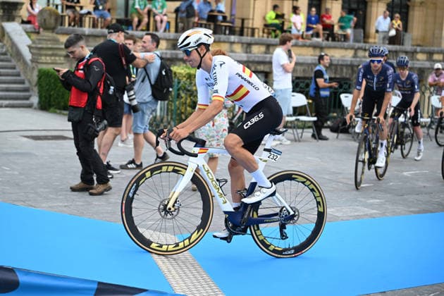 01-08-2026 Clasica San Sebastian; 2026, Pinarello - Q36.5; Camprubi, Marcel; San Sebastian; 