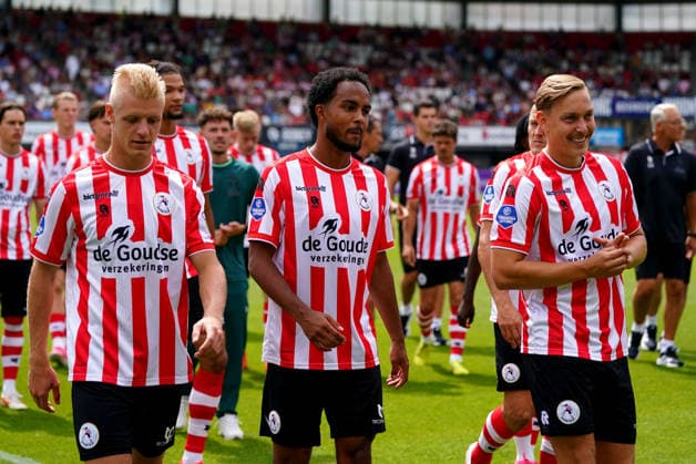 Friendly: Sparta Rotterdam v MSV Duisburg Rotterdam - Giannino Vianello of Sparta Rotterdam, Alwande Roaldsoy of Sparta Rotterdam, Marvin Young of Sparta Rotterdam, Jens Toornstra of Sparta Rotterdam, Julian Baas of Sparta Rotterdam before a friendly in preparation of the 2026 2027 season. The match is set between Sparta Rotterdam and MSV Duisburg at Het Kasteel on 1 August 2026 in Rotterdam, The Netherlands. (Hero Images Danny de Groot) Copyright: xDannyxdexGrootx