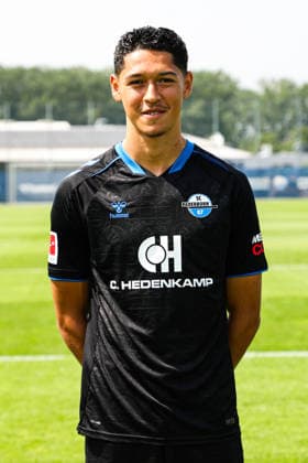 Santiago Castaneda, SC Paderborn - 1. Fussball Bundesliga Porträttermin 1. BL 2026 2027 offizieller Fototermin SC Paderborn im Trainings- und Nachwuchsleistungszentrum in Paderborn - Porträt, Portrait, Einzelbild, Deutschland, Fussball, Maenner, GER, 31.07.2026 *** Santiago Castaneda, SC Paderborn 1 Soccer Bundesliga Portrait Session 1 BL 2026–2027 Official Photo Session for SC Paderborn at the Training and Youth Development Center in Paderborn Portrait, Individual Photo, Germany, Soccer, Men, GER, July 31, 2026 Christian Schroedter