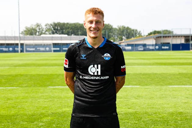 Laurin Curda, SC Paderborn - 1. Fussball Bundesliga Porträttermin 1. BL 2026 2027 offizieller Fototermin SC Paderborn im Trainings- und Nachwuchsleistungszentrum in Paderborn - Porträt, Portrait, Einzelbild, Deutschland, Fussball, Maenner, GER, 31.07.2026 *** Laurin Curda, SC Paderborn 1, Bundesliga Soccer, Portrait Session, Bundesliga 2026–2027, Official Photo Session for SC Paderborn at the Training and Youth Development Center in Paderborn, Portrait, Individual Photo, Germany, Soccer, Men, GER, July 31, 2026 Christian Schroedter