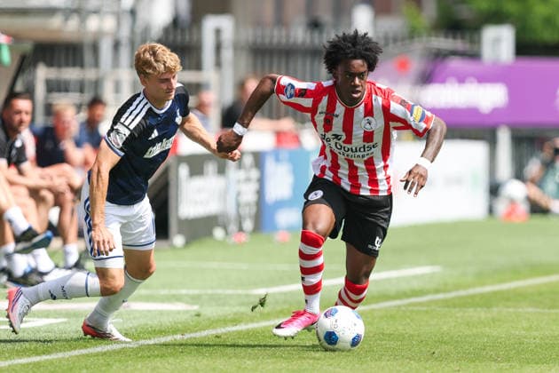 2026-08-01 Sparta Rotterdam v MSV Duisburg - Pre Season Friendly ROTTERDAM, NETHERLANDS - AUGUST 1: Lushendry Martes of Sparta Rotterdam is challenged by Dominik Kother of MSV Duisburg during the Pre Season Friendly match between Sparta Rotterdam and MSV Duisburg at Sparta-stadion Het Kasteel on August 1, 2026 in Rotterdam, Netherlands. Rotterdam Sparta-stadion Het Kasteel Netherlands Content not available for redistribution in The Netherlands directly or indirectly through any third parties. Copyright: xHansxvanxderxValkx