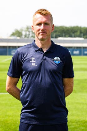 Torwarttrainer Nico Burchert, SC Paderborn - 1. Fussball Bundesliga Porträttermin 1. BL 2026 2027 offizieller Fototermin SC Paderborn im Trainings- und Nachwuchsleistungszentrum in Paderborn - Porträt, Portrait, Einzelbild, Deutschland, Fussball, Maenner, GER, 31.07.2026 *** Goalkeeper Coach Nico Burchert, SC Paderborn 1, Bundesliga, Portrait Session, 2026–2027 Season, Official Photo Session for SC Paderborn at the Training and Youth Academy in Paderborn, Portrait, Individual Photo, Germany, Soccer, Men, GER, July 31, 2026 Christian Schroedter