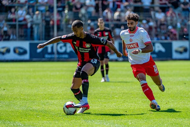 Testspiel Bayer 04 Leverkusen - Rot-Weiss Essen, am 01.08.2026, Ulrich-Haberland-Stadion, Leverkusen. Arthur (Bayer 04 Leverkusen 13), Ekin Ã‡elebi (Rot-Weiss Essen 26), ; Testspiel Bayer 04 Leverkusen - Rot-Weiss Essen, am 01.08.2026, Ulrich-Haberland-Stadion, Leverkusen. *** Friendly Match: Bayer 04 Leverkusen vs. Rot Weiss Essen, August 1, 2026, Ulrich Haberland Stadium, Leverkusen: Arthur (Bayer 04 Leverkusen) 13, Ekin Çelebi (Rot-Weiss Essen) 26, Friendly Match: Bayer 04 Leverkusen vs. Rot-Weiss Essen, August 1, 2026, Ulrich Haberland Stadium, Leverkusen Copyright: xBEAUTIFULxSPORTS Erlhofx