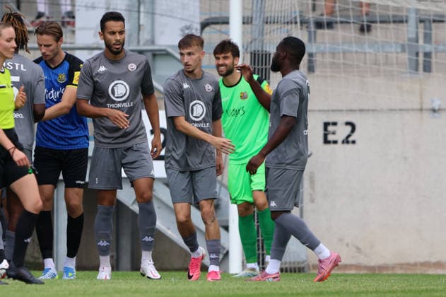 01.08.2026, Fussball, Herren, Testspiel, Saison 2026 2027, 1. FC Saarbrücken - US Thionville Lusitanos, Torjubel zum 0:1, Torschütze: Kylian Tubio (US Thionville Lusitanos) Saarbrücken Ludwigsparkstadion Saarland Deutschland (DEU) *** August 1, 2026, Soccer, Men s, Friendly Match, 2026–2027 Season, 1 FC Saarbrücken vs. US Thionville Lusitanos, Goal celebration for the 0–1, Goal scorer Kylian Tubio, US Thionville Lusitanos, Saarbrücken, Ludwigsparkstadion, Saarland, Germany, DEU Copyright: xSebastianxBachx