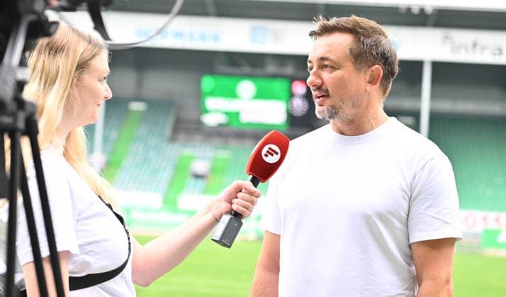 01.08.2026 - SpVgg Greuther Fürth Fuerth - Mannschaftsvorstellung Saisoneröffnung 2026 2027 - - xwoxzix - Daniel Meyer ( Geschäftsführer SpVgg Greuther Fürth ) im Interview *** August 1, 2026 SpVgg Greuther Fürth Fürth Team Presentation: Start of the 2026–2027 Season xwoxzix Interview with Daniel Meyer, Sporting Director of SpVgg Greuther Fürth