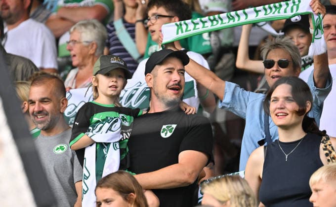 01.08.2026 - SpVgg Greuther Fürth Fuerth - Mannschaftsvorstellung Saisoneröffnung 2026 2027 - - xwoxzix - Kleeblattfans *** August 1, 2026 SpVgg Greuther Fürth Fürth Team Presentation 2026–2027 Season Opener xwoxzix Kleeblatt Fans