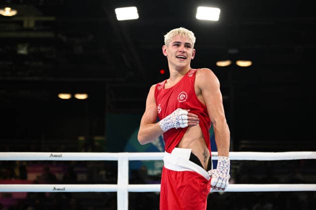 COM26 BOXING, Jye Dixon of Australia celebrates his win over Jadumani Singh Mandengbam of India during the Men™s 55kg Final Bout of the Glasgow 2026 Commonwealth Games at SEC Centre in Glasgow, Scotland, Saturday, August 1, 2026. ( NO ARCHIVING, EDITORIAL USE ONLY Glasgow Scotland United Kingdom  Copyright: xLUKASxCOCHx 20260801136968062692