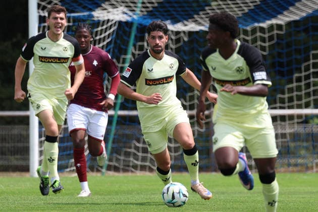 01.08.2026, xrekx, Fussball Testspiel, FC Metz - 1.FC Kaiserslautern v.l. Semih Sahin (1.FC Kaiserslautern) (DFL DFB REGULATIONS PROHIBIT ANY USE OF PHOTOGRAPHS as IMAGE SEQUENCES and or QUASI-VIDEO) Metz *** August 1, 2026, xrekx, Soccer Friendly Match, FC Metz vs. 1. FC Kaiserslautern, featuring Semih Sahin, 1. FC Kaiserslautern. DFL and DFB regulations prohibit any use of photographs as image sequences and or quasi-video. Metz