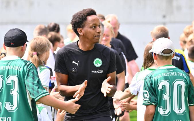 01.08.2026 - SpVgg Greuther Fürth Fuerth - Mannschaftsvorstellung Saisoneröffnung 2026 2027 - - xwoxzix - Benjamin Ngarambe (Physio SpVgg Greuther Fürth ) *** August 1, 2026 SpVgg Greuther Fürth Fürth Team Presentation 2026–2027 Season Opener xwoxzix Benjamin Ngarambe, Physical Therapist, SpVgg Greuther Fürth