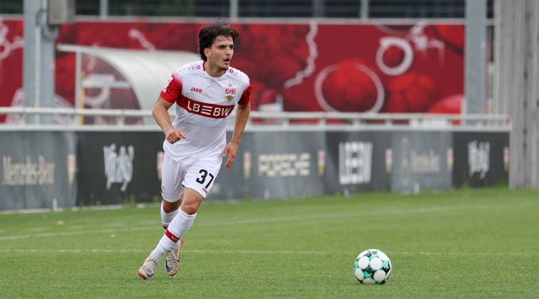 2026.08.01, Deutschland, Stuttgart, Fußball VfB Stuttgart II vs. FC Astoria Walldorf, David Preu (VfB) *** August 1, 2026, Germany, Stuttgart, Soccer: VfB Stuttgart II vs. FC Astoria Walldorf, David Preu (VfB)