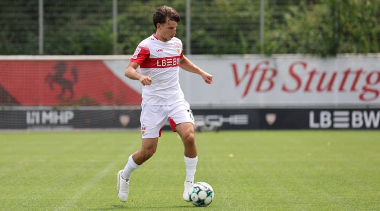 2026.08.01, Deutschland, Stuttgart, Fußball VfB Stuttgart II vs. FC Astoria Walldorf, Neno Zezelj (VfB) *** August 1, 2026, Germany, Stuttgart, Soccer: VfB Stuttgart II vs. FC Astoria Walldorf, Neno Zezelj (VfB)