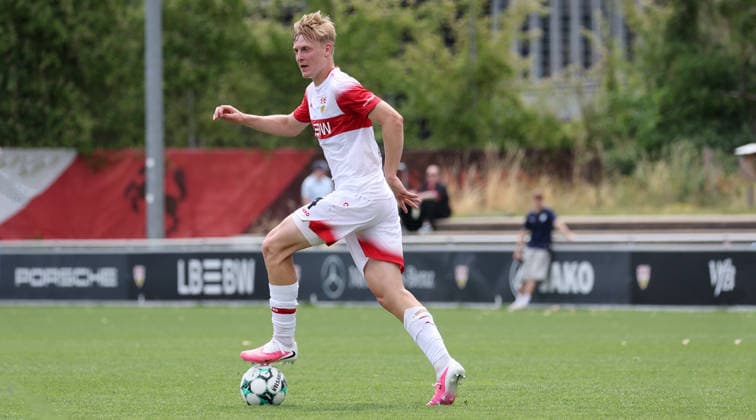2026.08.01, Deutschland, Stuttgart, Fußball VfB Stuttgart II vs. FC Astoria Walldorf, Maximilian Herwerth (VfB) *** August 1, 2026, Germany, Stuttgart, Soccer: VfB Stuttgart II vs. FC Astoria Walldorf, Maximilian Herwerth (VfB)