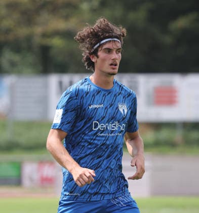 Freiberg , Fußball U19 DFB Pokal Junioren SGV Heilbronn-Freiberg vs. VfL Wolfsburg , Ilias Belca ( SGV ) *** Freiberg, U19 Soccer, DFB Junior Cup: SGV Heilbronn Freiberg vs. VfL Wolfsburg, Ilias Belca (SGV)