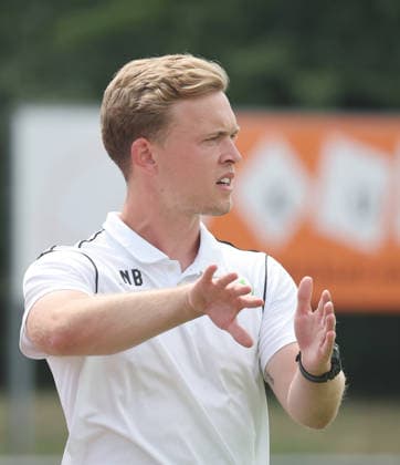 Freiberg , Fußball U19 DFB Pokal Junioren SGV Heilbronn-Freiberg vs. VfL Wolfsburg , Niklas Bräuer ( Wolfsburg ) *** Freiberg, U19 Soccer, DFB Junior Cup: SGV Heilbronn Freiberg vs. VfL Wolfsburg, Niklas Bräuer (Wolfsburg)