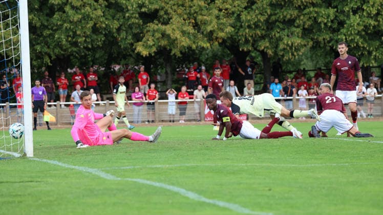 01.08.2026, xrekx, Fussball Testspiel, FC Metz - 1.FC Kaiserslautern v.l. Torschuss zum 0:1 durch Naatan Skyttä Skyttae (1.FC Kaiserslautern) (DFL DFB REGULATIONS PROHIBIT ANY USE OF PHOTOGRAPHS as IMAGE SEQUENCES and or QUASI-VIDEO) Metz *** August 1, 2026, xrekx, Soccer Friendly Match, FC Metz 1 FC Kaiserslautern v l Shot on goal for the 0–1 by Naatan Skyttä Skyttae 1 FC Kaiserslautern DFL DFB REGULATIONS PROHIBIT ANY USE OF PHOTOGRAPHS as IMAGE SEQUENCES and or QUASI-VIDEO Metz