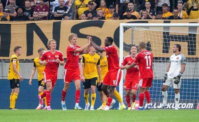Fußball, Herren, Saison 2026 2027, Testspiel, Dynamo Dresden - 1. FC Union Berlin, v. l. Leopold Querfeld (1. FC Union Berlin), Tom Rothe (1. FC Union Berlin), Ilyas Ansah (1. FC Union), Marin Ljubicic (1. FC Union Berlin), Woo-Yeong Jeong (Wooyeong, 1. FC Union Berlin), Jubel nach Tor zum 0:1, 01.08. 2026, *** Soccer, Men s, 2026–2027 season, Friendly match, Dynamo Dresden vs. 1. FC Union Berlin, from left: Leopold Querfeld (1. FC Union Berlin), Tom Rothe (1. FC Union Berlin), Ilyas Ansah (1. FC Union), Marin Ljubicic (1. FC Union Berlin), Woo Yeong Jeong (Wooyeong), 1 FC Union Berlin, Celebrating the 0–1 goal, August 1, 2026, Copyright: xMatthiasxKochx