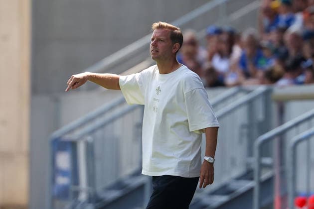2026.08.01 Darmstadt, Testpiel SV Darmstadt 98 - FC Portsmouth v.l. head coach Florian Kohfeldt (SV Darmstadt 98) *** August 1, 2026, Darmstadt, Friendly Match: SV Darmstadt 98 vs. FC Portsmouth; Head Coach: Florian Kohfeldt, SV Darmstadt 98 Copyright: HMBxMedia JoaquimxFerreira