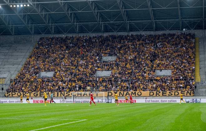 Fußball, Herren, Saison 2026 2027, Testspiel, Dynamo Dresden - 1. FC Union Berlin, Fans von Dresden im K-Block, 01.08. 2026, *** Soccer, Men s, 2026–2027 Season, Friendly Match, Dynamo Dresden vs. 1. FC Union Berlin, Dresden fans in Section K, August 1, 2026, Copyright: xMatthiasxKochx